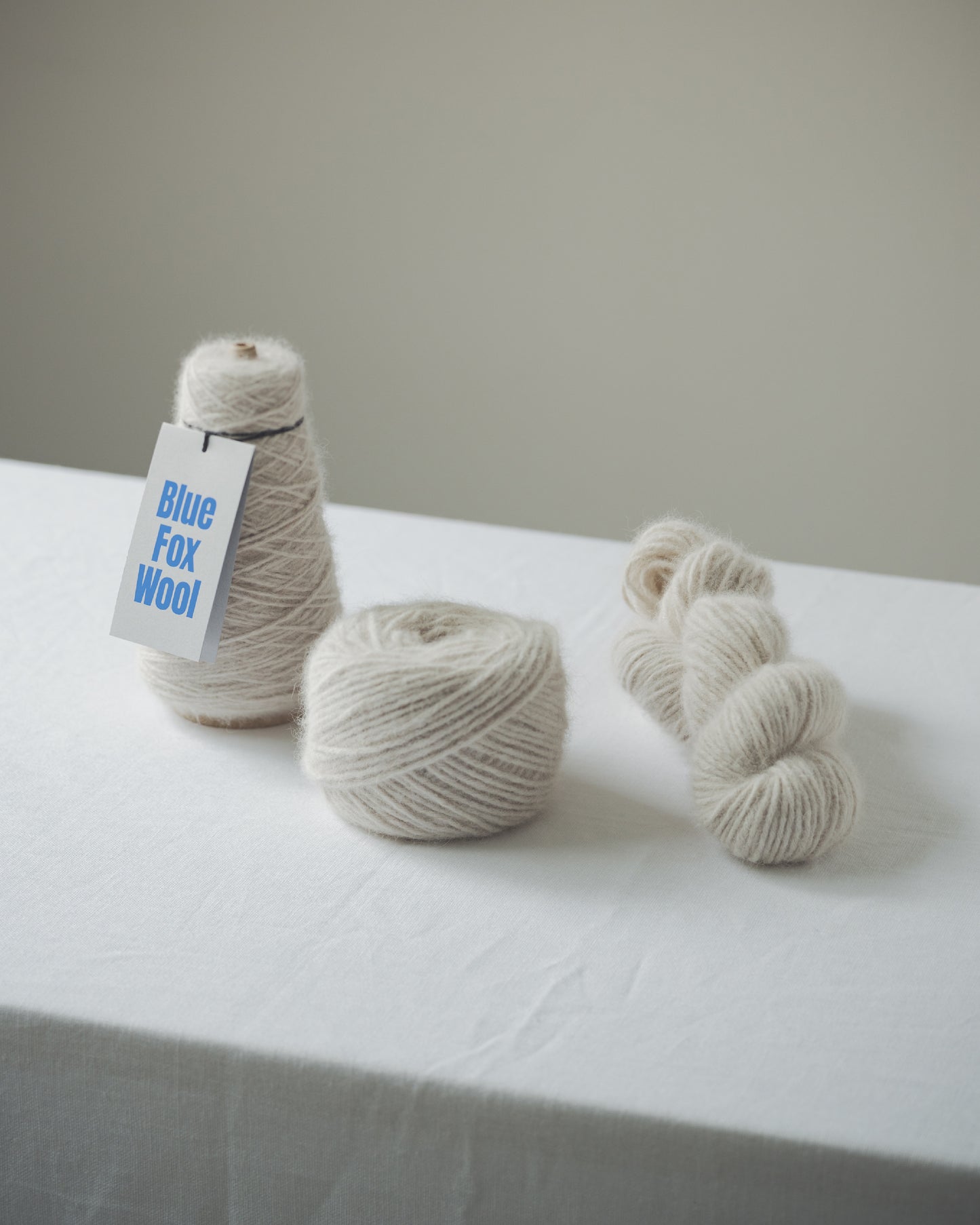 BLUE FOX WOOL