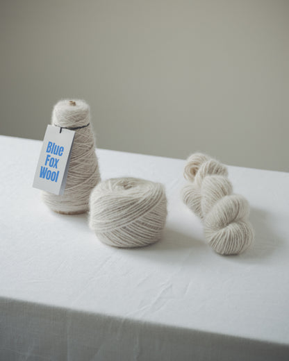 BLUE FOX WOOL