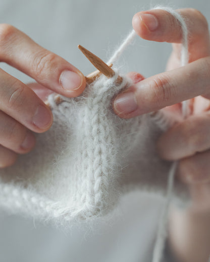 BLUE FOX WOOL